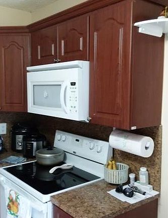 4th image of 610 NW 59th Ct