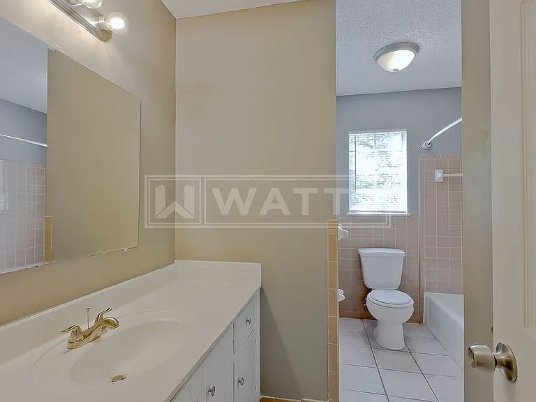 101 Shady Ln — Photo 16