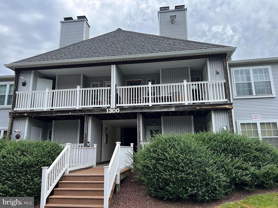 1st image of 1308 Waters Edge Dr