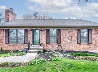 3003 Pelham Ct, Jeffersontown, KY 40299