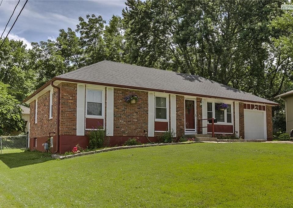 1st image of 4008 S Milton Dr