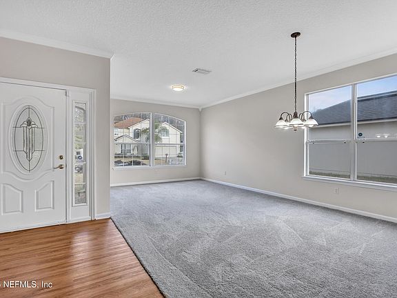 4th image of 222 DOVER BLUFF Drive