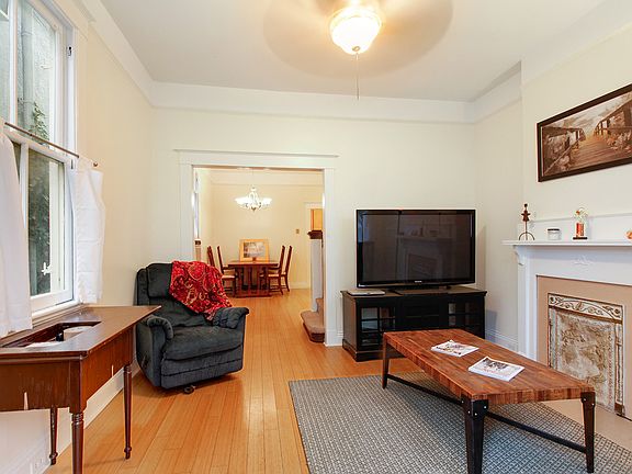 2nd image of 4318-20 St. Ann St