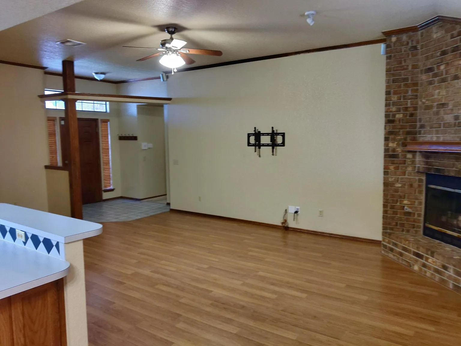 3 bed, 1698 sqft, $1,720 — Photo 4