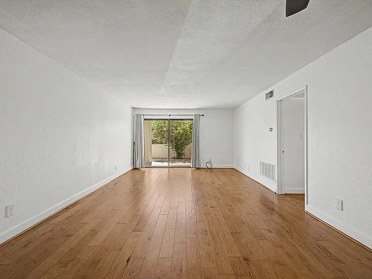 3825 E Camelback Rd #144 — Photo 6