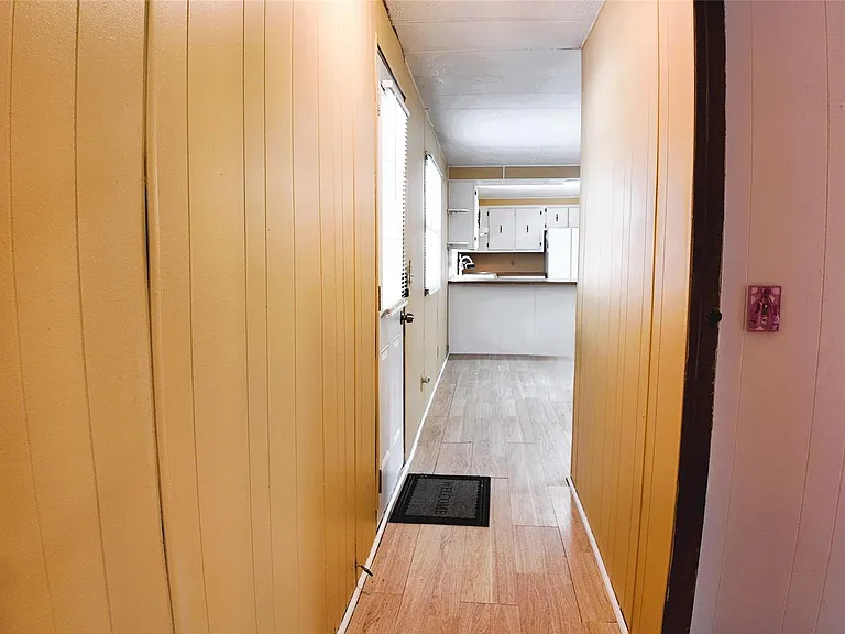 251 Oakdale Dr — Photo 20