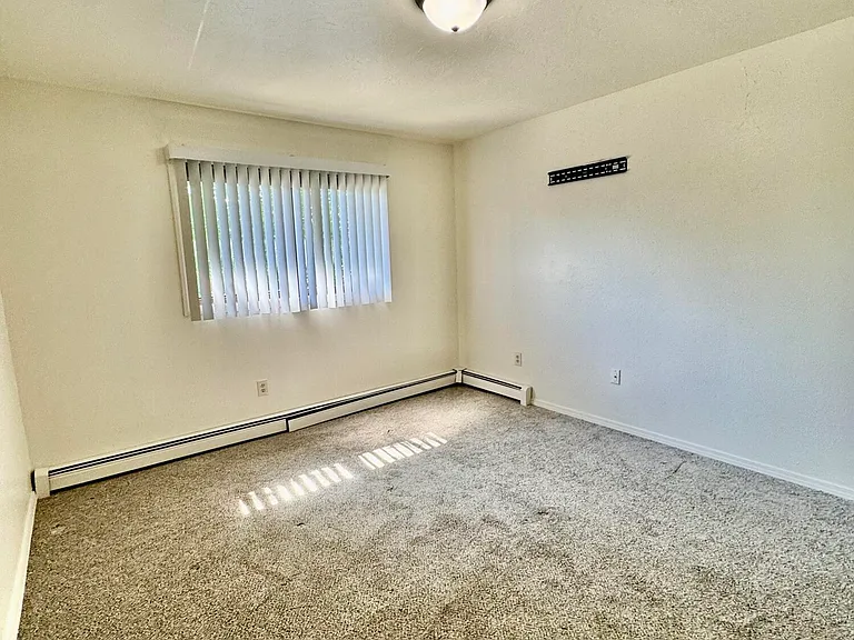 11427 Heritage Ct #9 — Photo 31