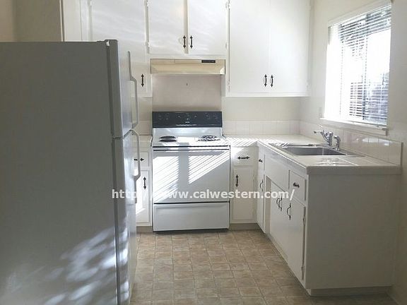 3rd image of 435 Sierra Vista Ave APT 6