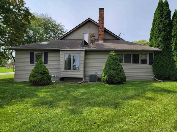 4045 State Road 8, Auburn, IN 46706