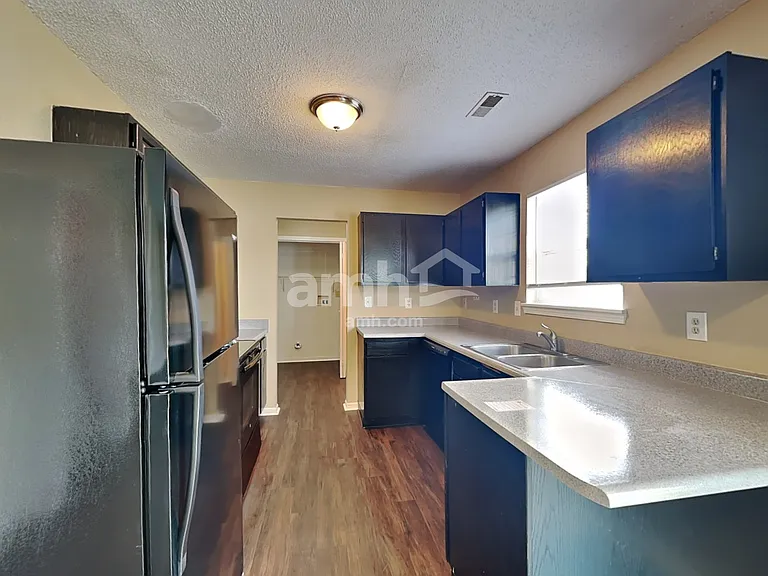 7650 Scatter Woods Ln — Photo 3