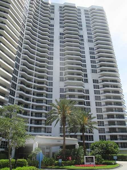 1st image of 19195 NE 36th Ct APT 2306