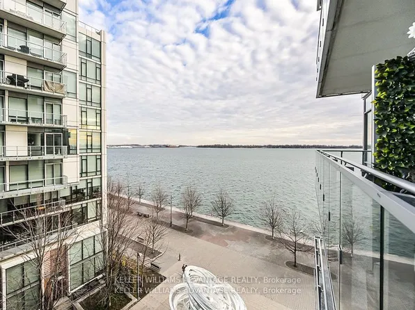 29 Queens Quay E #616, Toronto, ON M5E 0A4