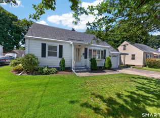 60 Gilbert Ave, Hamden, CT 06514