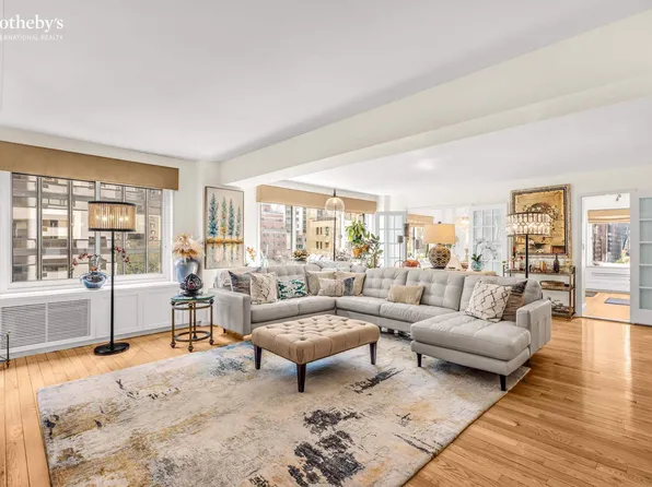 249 East 48th Street 10B image 1 of 17