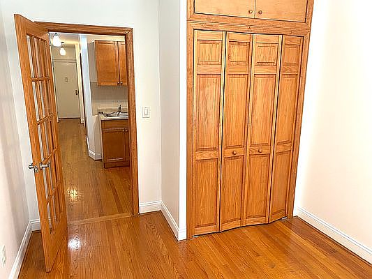 2nd image of 76 E 7th St APT 21