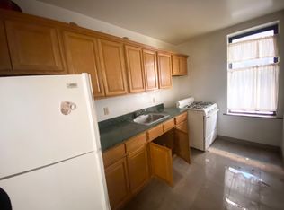112 Marine Ave #3B, Brooklyn, NY 11209