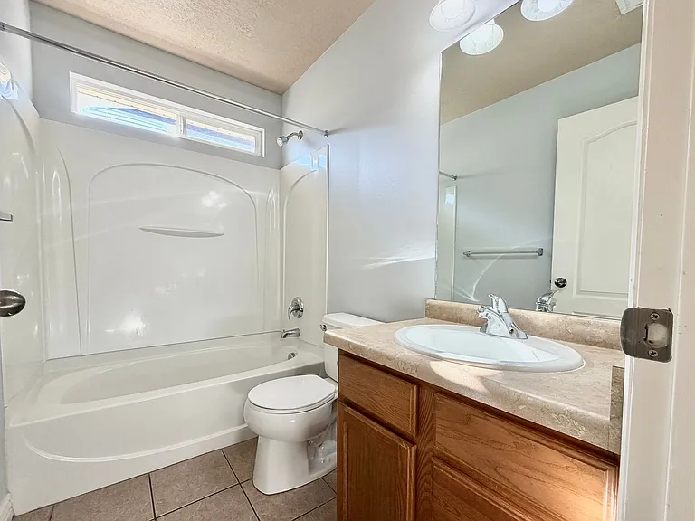 1688 W 3180th St N #G1 — Photo 18