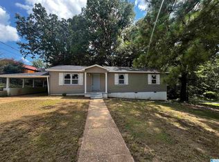 5811 15th St E, Cottondale, AL 35453