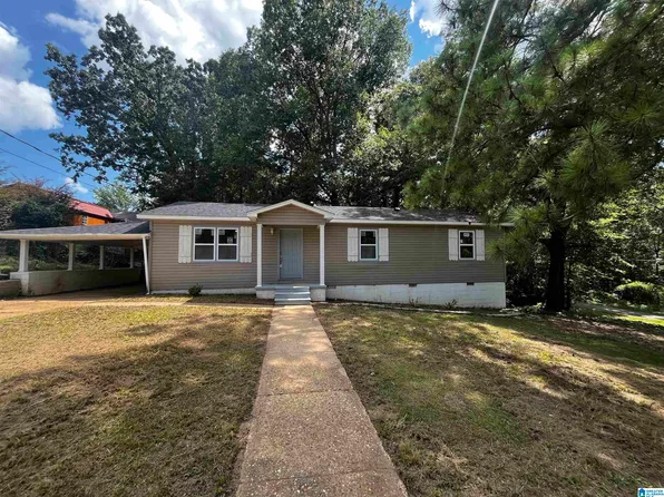 5811 15th St E, Cottondale, AL 35453