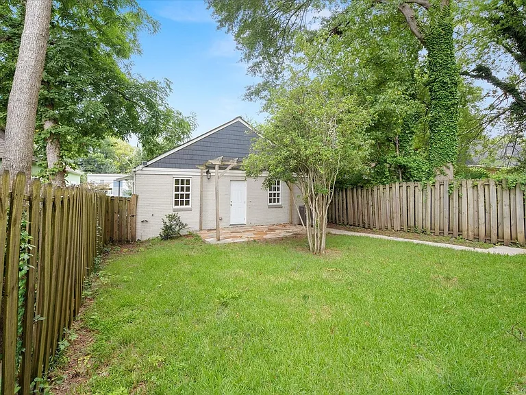 481 Griffin St NW — Photo 28