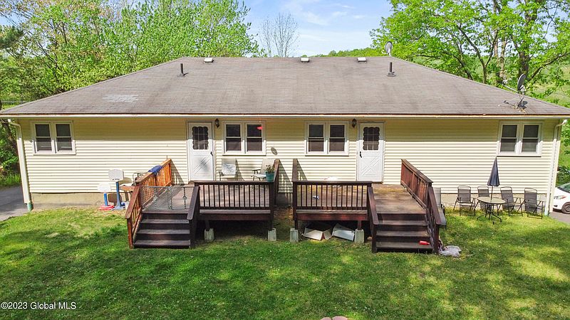 4th image of 2434 Reno Road