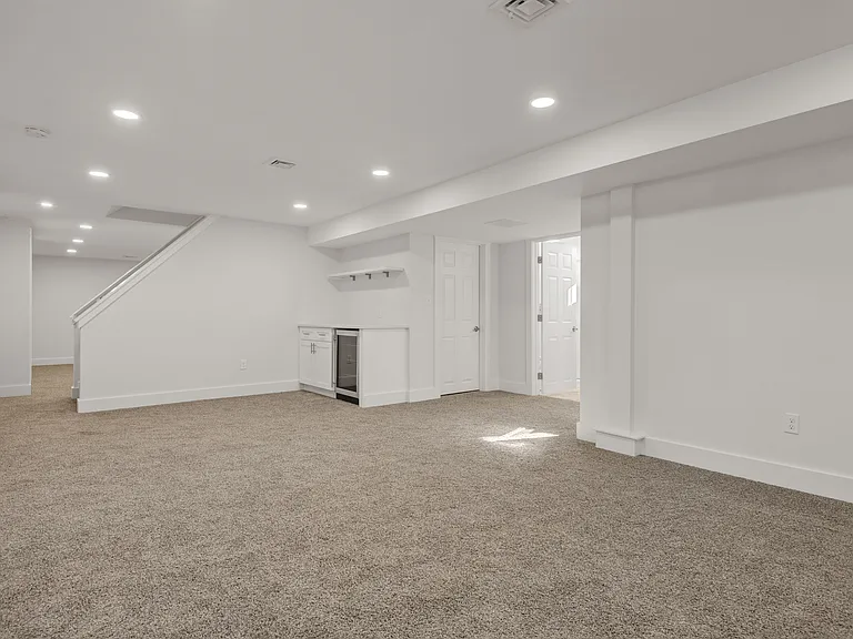 72 Barre Dr — Photo 15