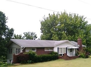 15207 E Antrim Ln, Independence, MO 64050