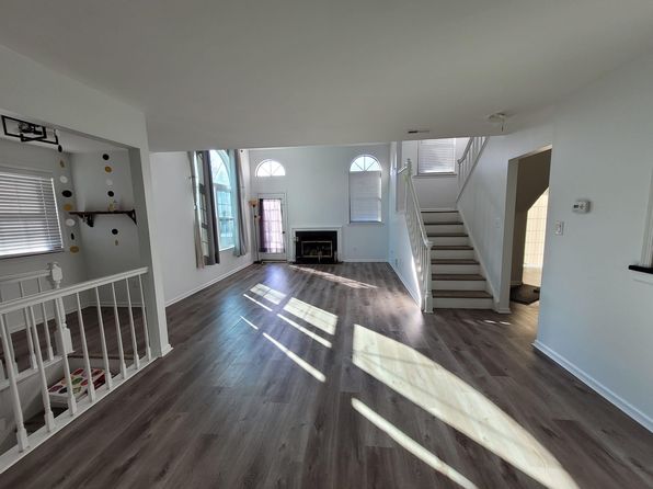 (undisclosed Address)