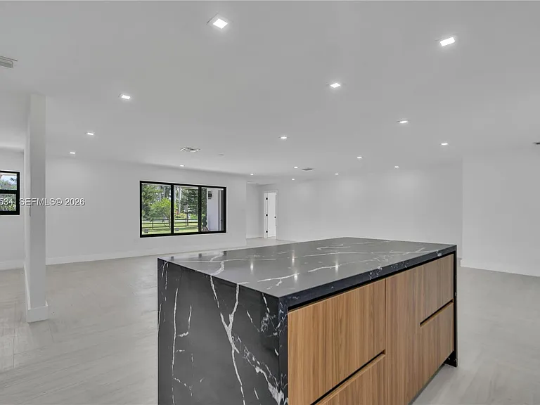 17680 SW 54th St — Photo 19