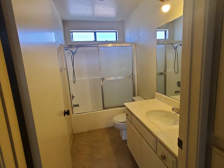 1831 Purdue Ave #205 — Photo 6