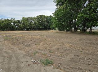 3035 S Chestnut Ave, Fresno, CA 93725