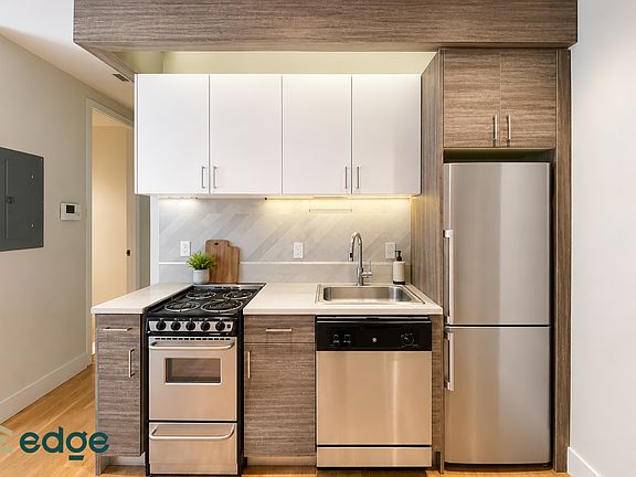 2nd image of 4 N Henry APT 3B