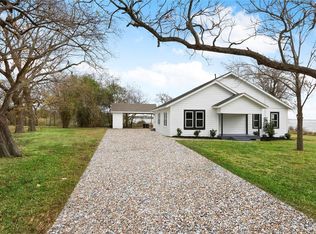 364 Ilfrey St, Baytown, TX 77520
