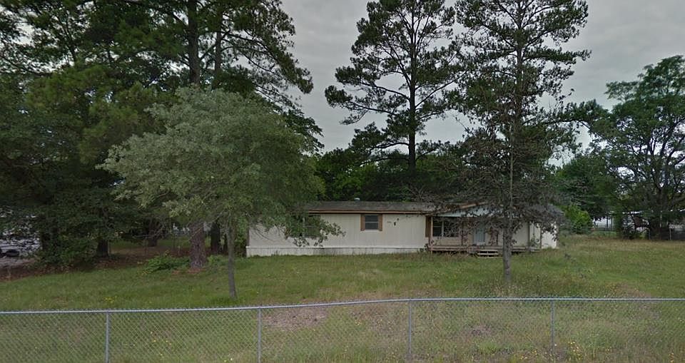 2nd image of 3903 James Dr
