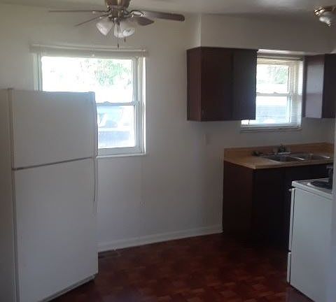 3rd image of 2525 Germantown St APT E