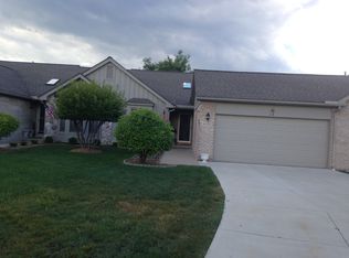 42100 Tonquish Ct #100, Canton, MI 48187