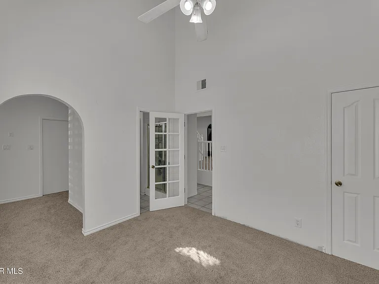 1325 Whirlaway Dr — Photo 26
