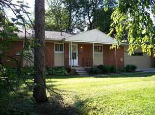 2726 Oakdale Dr, Ann Arbor, MI