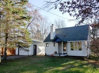 651 Pine St, Marine On Saint Croix, MN 55047