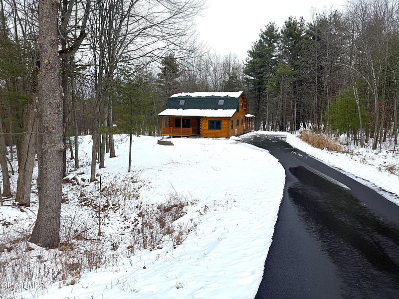 5th image of 20 N Pine Drive