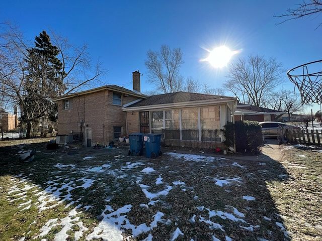 1st image of 16039 Marion Dr