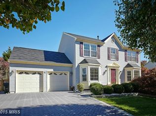 8510 Silverdale Rd, Lorton, VA 22079