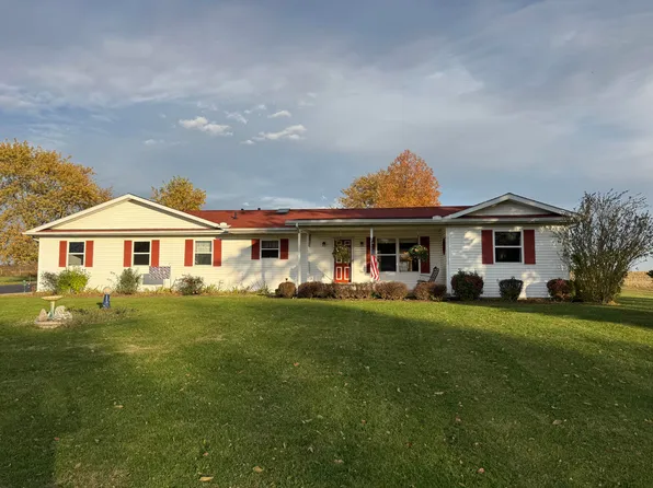 1480 Newlove Rd, South Charleston, OH 45368