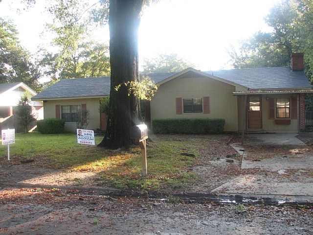 1st image of 1440 E Rebecca Dr