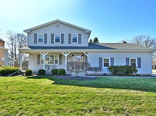 8536 Four Seasons Trl, Poland, OH 44514