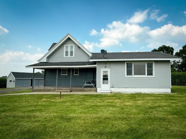 10208 Olson Rd, Mazomanie, WI 53560