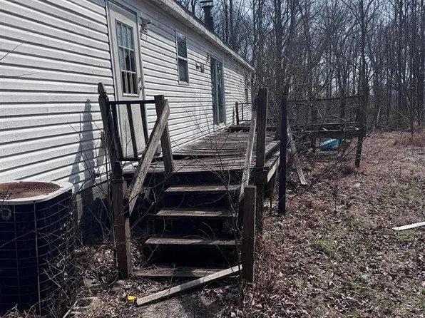 8735 Cub Run Hwy, Munfordville, KY 42765