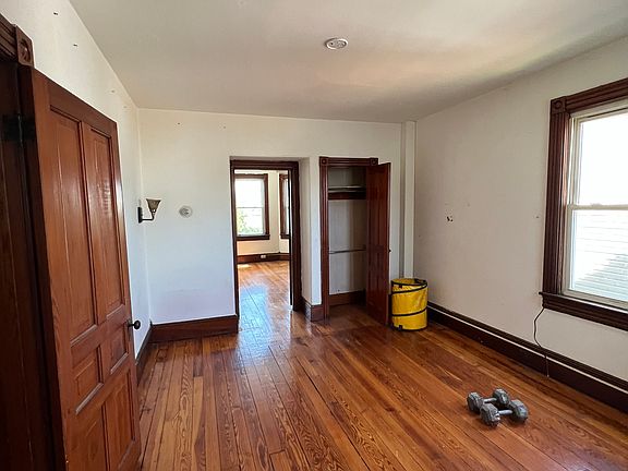 5th image of 165 Lewis St Lot 2