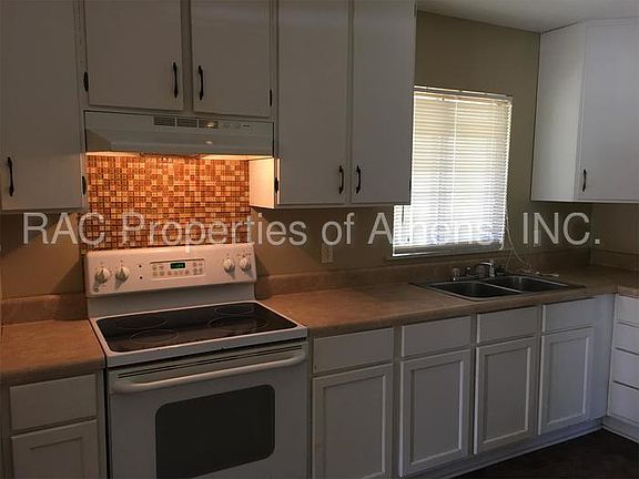 5th image of 270 Lavender Rd