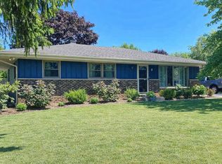 535 Thompson Ave, Winthrop Harbor, IL 60096